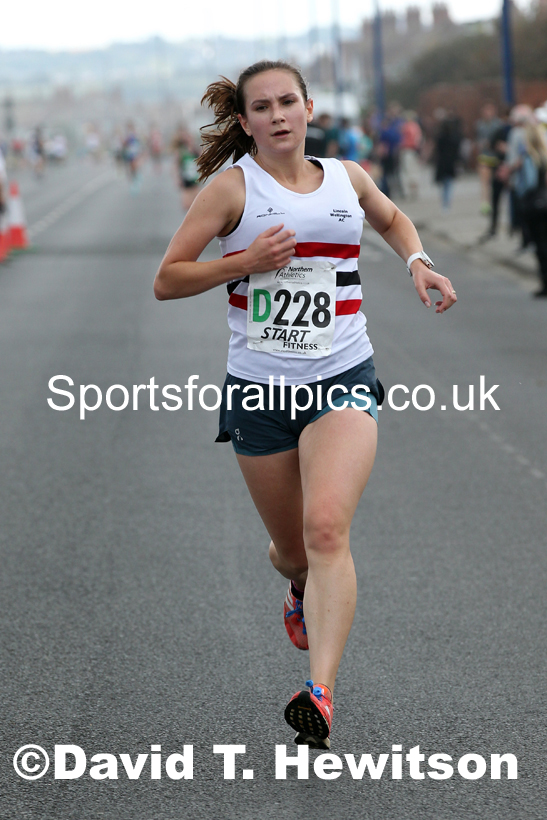 Senior womens 4 stage relay, 2021 Northern 6 and 4 Stage and Young Athletes Road Relays, Redcar. Photo: David T. Hewitson/Sports for All Pics